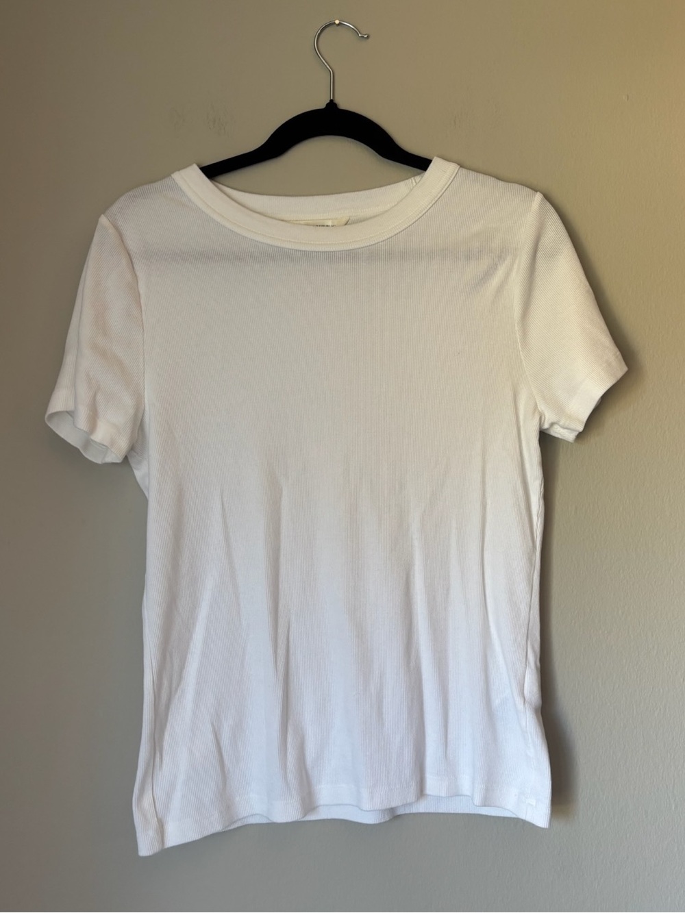 Banana Republic White Short-Sleeve Crewneck Tee
